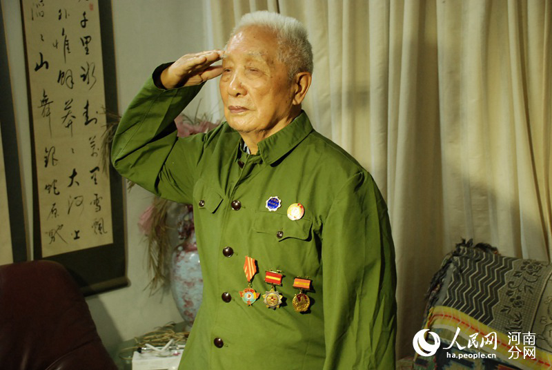 向我们讲述当年的抗战故事,仍思 老兵名录--钟飞 来源:广东东江纵队